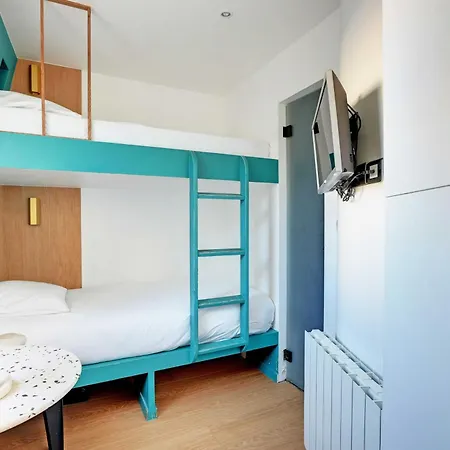 Modern 2p - Strasbourg Saint-denis * Paris